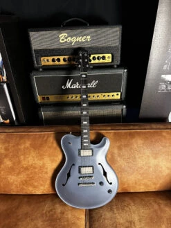 Nik Huber Rietbergen - Charcoal Frost 24 Nik Huber Rietbergen - Charcoal Frost -Guitar Store EFD463C3 7932 447A 9E63 C719841582DE