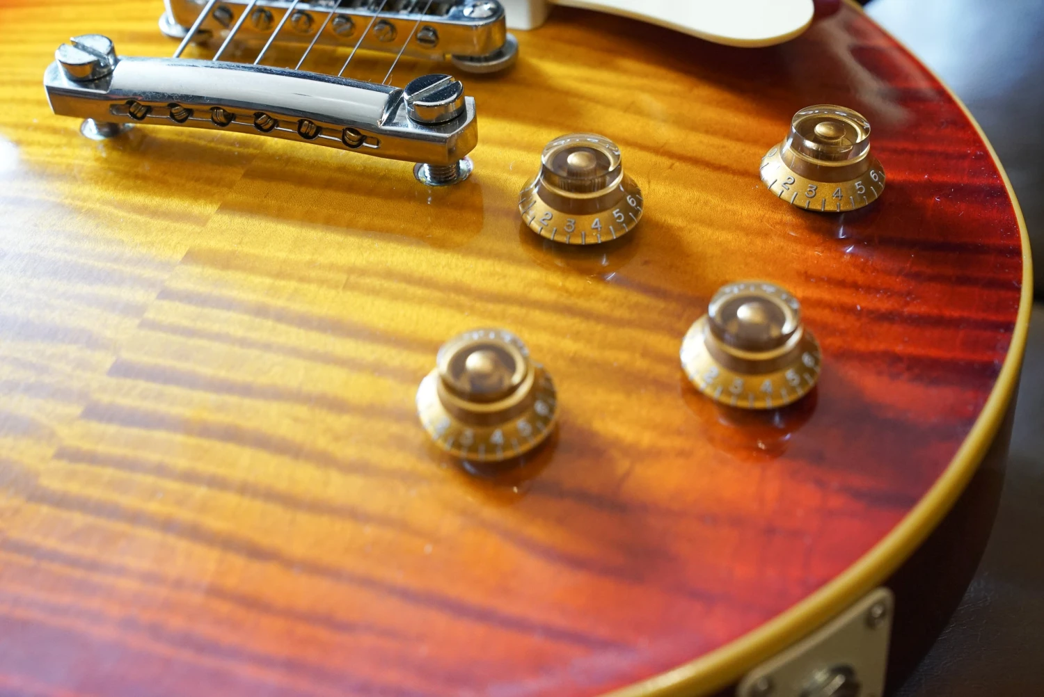 Heritage Custom Shop Core Collection H-150 - Dark Cherry Sunburst 5 Heritage Custom Shop Core Collection H-150 - Dark Cherry Sunburst - Image 5