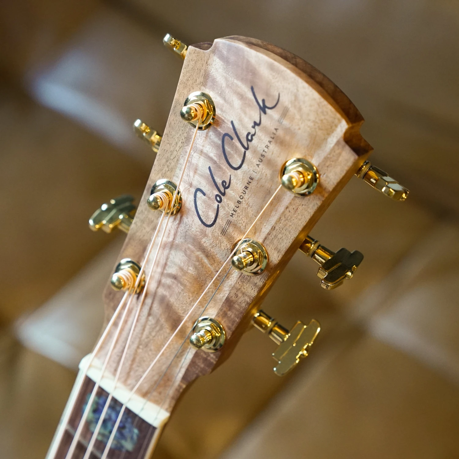 Cole Clark Angel 3 Acoustic Guitar - Camphor Laurel AN3EC-CLCL-AE 3 Cole Clark Angel 3 Acoustic Guitar - Camphor Laurel AN3EC-CLCL-AE - Image 3
