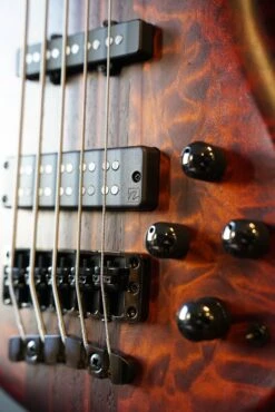 Warwick MasterBuilt Streamette NT 5 String Bass 2022 Limited Edition -Guitar Store GFP 07393