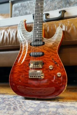 Schecter California Classic - Bengal Fade (Made In Japan W/ Hard Case) -Guitar Store GFP 231116 DSC05456