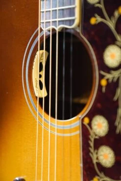 Gibson Custom Shop SJ-200 Australian Blackwood Acoustic Guitar -Guitar Store GFP 231219 DSC05950