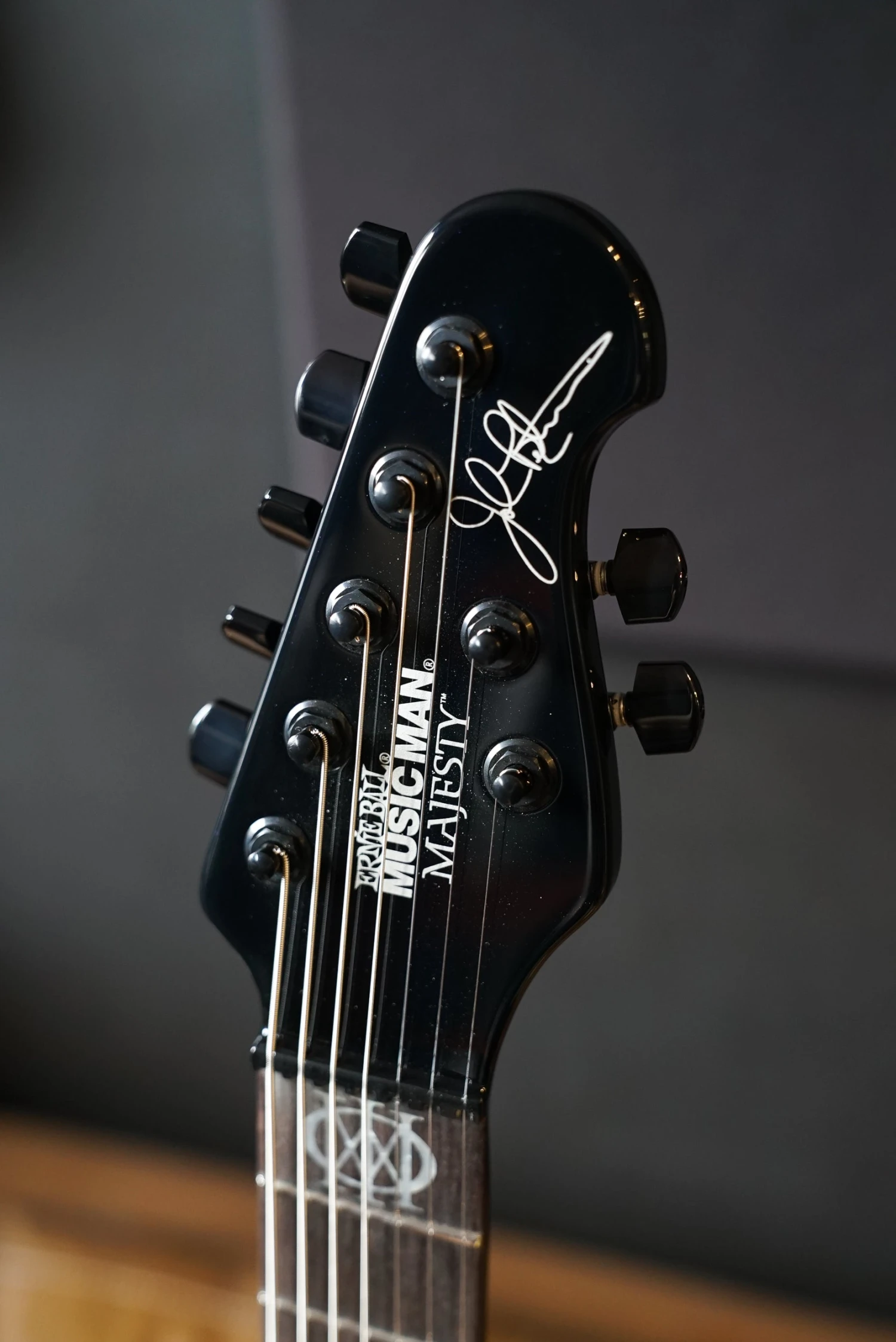 Music Man Majesty 7-String - Wisteria Blossom 6 Music Man Majesty 7-String - Wisteria Blossom - Image 6