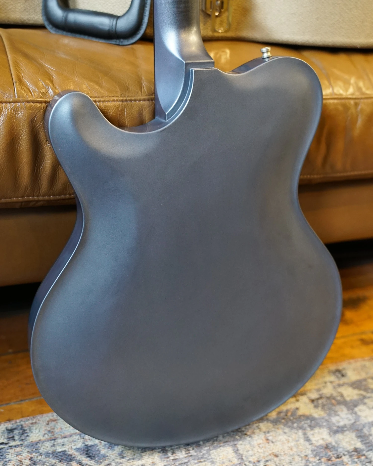 Nik Huber Rietbergen - Charcoal Frost 12 Nik Huber Rietbergen - Charcoal Frost - Image 12