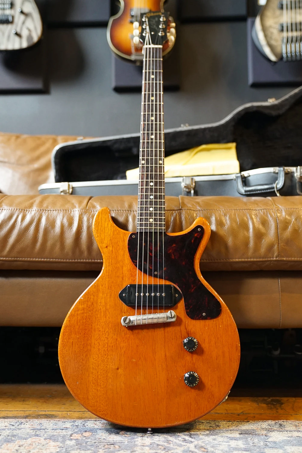 Pre-Owned Gibson Les Paul Junior 1959 W/ SKB Case 1 Pre-Owned Gibson Les Paul Junior 1959 W/ SKB Case