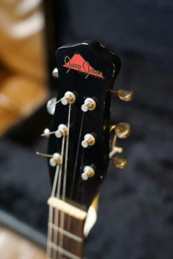 Pre-Owned Jerry Jones Shorthorn Guitar 3 Pickup -Guitar Store GFP 241011 DSC00431