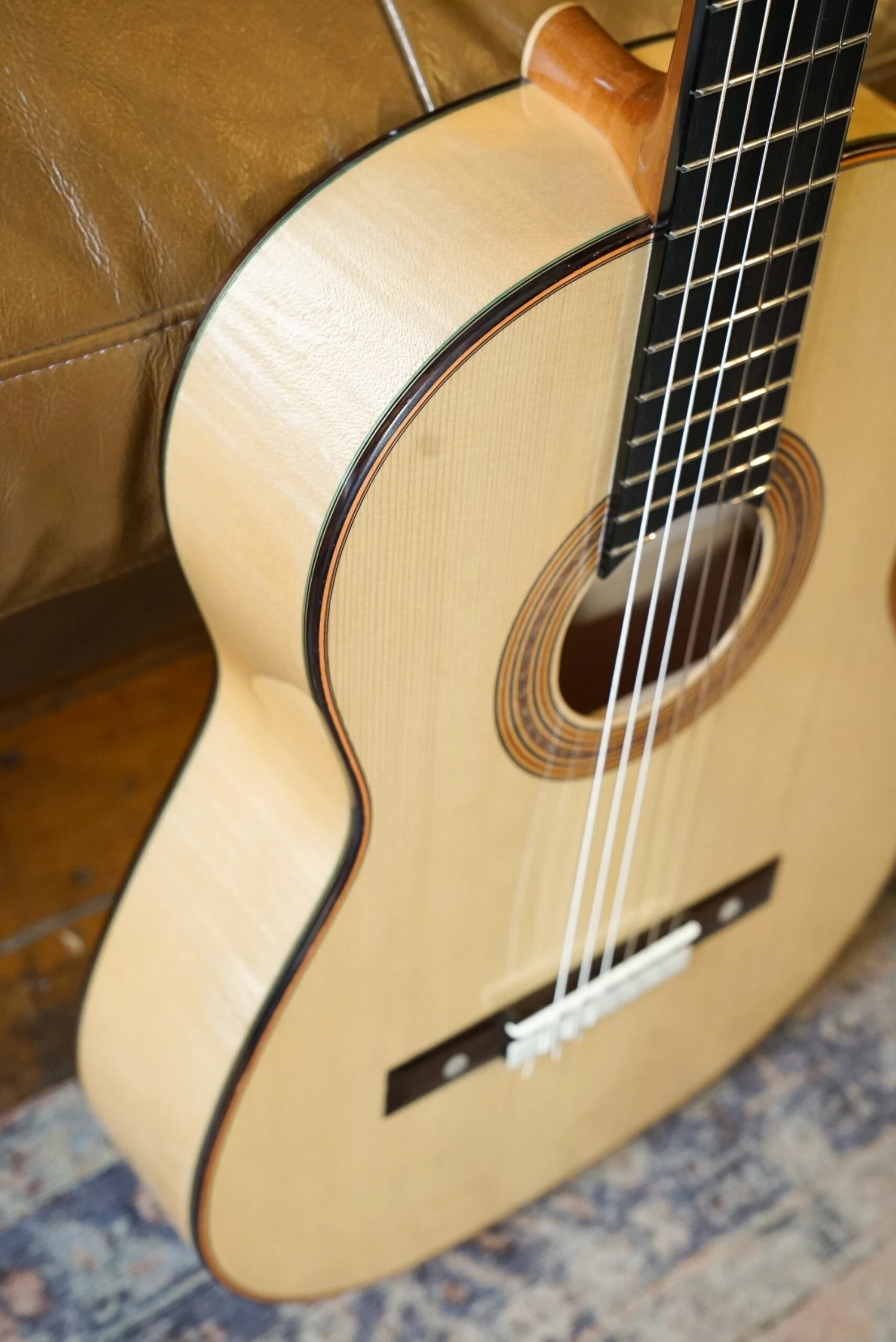 Altamira Torres 1888 Classical Guitar 'Sitka / Maple' 3 Altamira Torres 1888 Classical Guitar 'Sitka / Maple' - Image 3