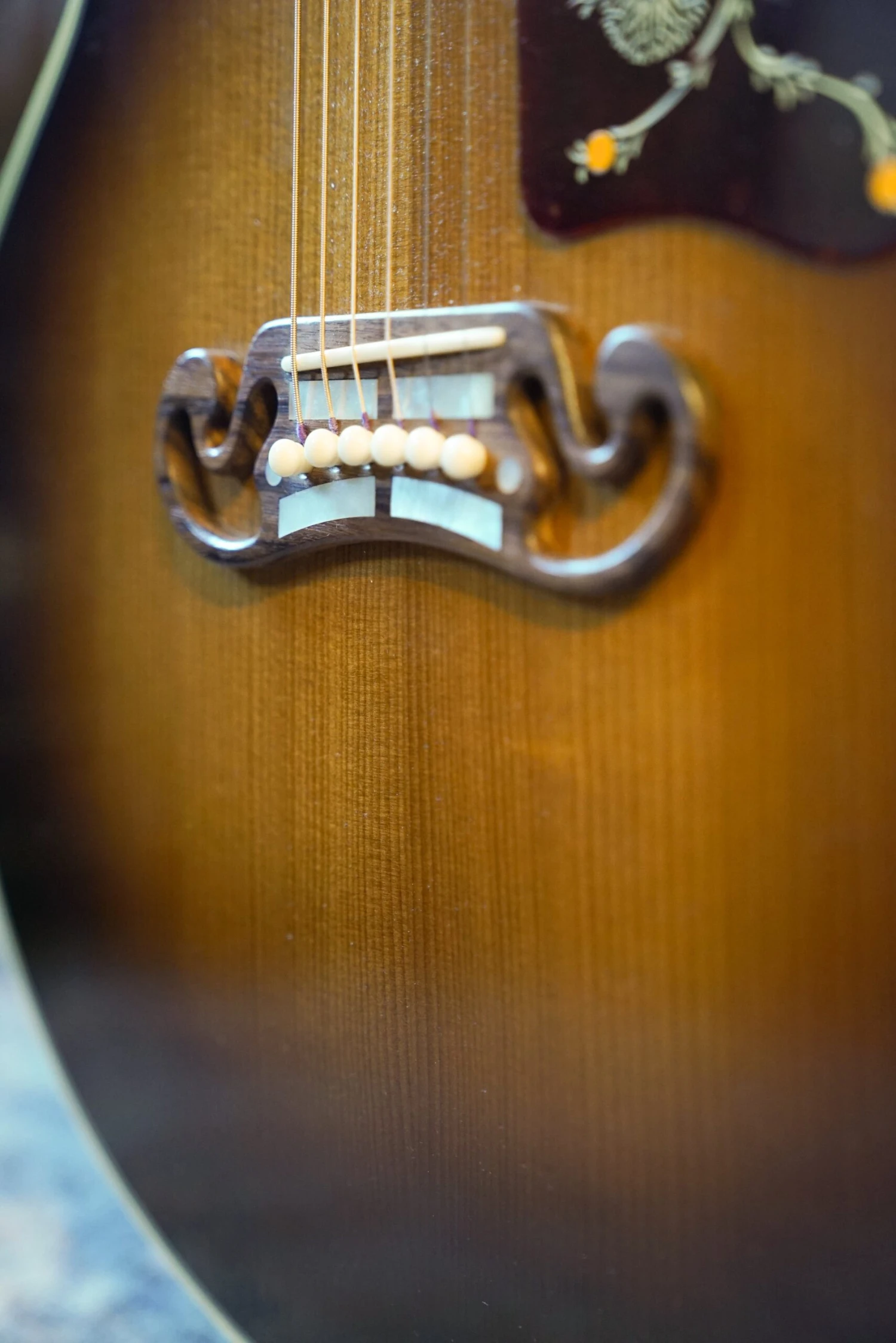 Pre-Owned Gibson Custom Shop SJ-200 Vintage W/L.R Baggs Anthem "2020 4 Pre-Owned Gibson Custom Shop SJ-200 Vintage W/L.R Baggs Anthem "2020 - Image 4