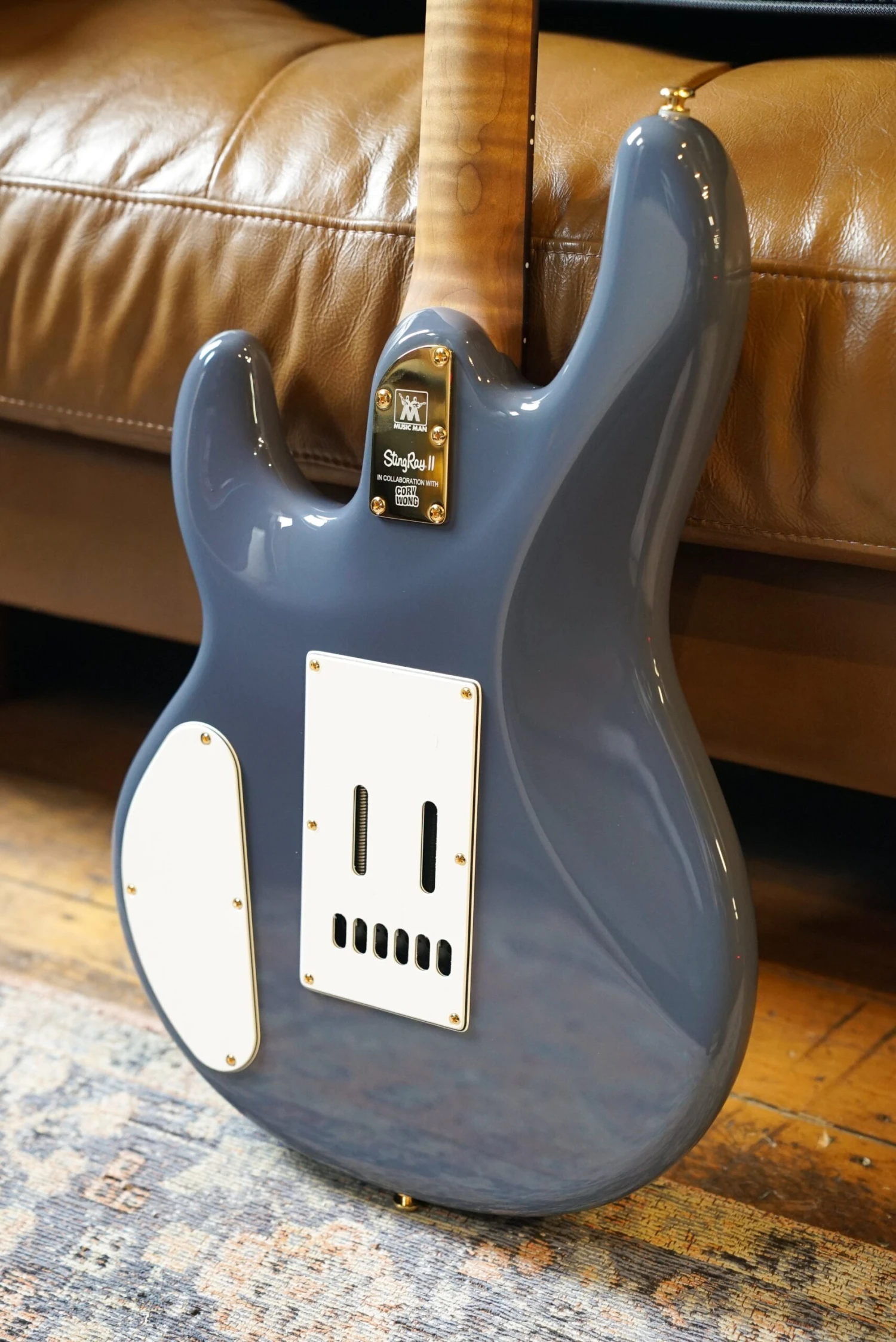 Ernie Ball Music Man StingRay II, Charcoal Blue 5 Ernie Ball Music Man StingRay II, Charcoal Blue - Image 5