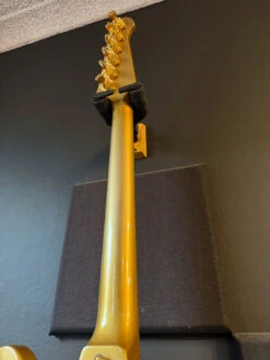 Pre-Owned Gibson Custom Shop 20th Anniversary 1965 Firebird VII Reissue, Golden Mist 19 Pre-Owned Gibson Custom Shop 20th Anniversary 1965 Firebird VII Reissue, Golden Mist -Guitar Store GFP 250328 IMG 1922