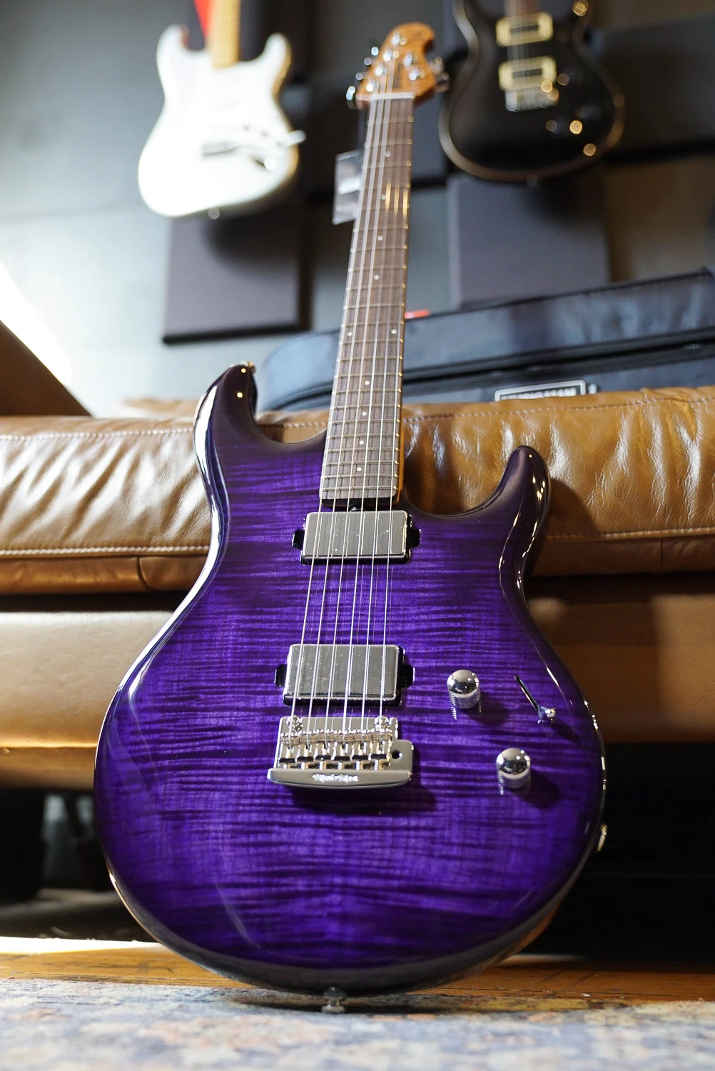 Music Man Luke 4 HH Maple Top - Grape Slushie 1 Music Man Luke 4 HH Maple Top - Grape Slushie