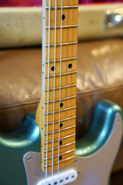 Pre-Owned Fender Custom Shop Ltd 55 Dual-Mag Strat Journeyman Relic 19 Pre-Owned Fender Custom Shop Ltd 55 Dual-Mag Strat Journeyman Relic -Guitar Store GFP 250414 DSC03017