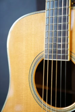 Pre-Owned Santa Cruz Guitar Company Tony Rice Model "1997 17 Pre-Owned Santa Cruz Guitar Company Tony Rice Model "1997 -Guitar Store GFP 250417 DSC03116