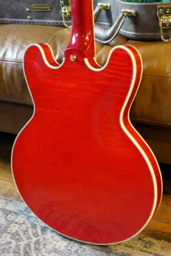 Heritage Custom Shop Core Collection H-555 Electric Guitar W/Case, Trans Cherry 11 Heritage Custom Shop Core Collection H-555 Electric Guitar W/Case, Trans Cherry -Guitar Store GFP 250423 DSC03162