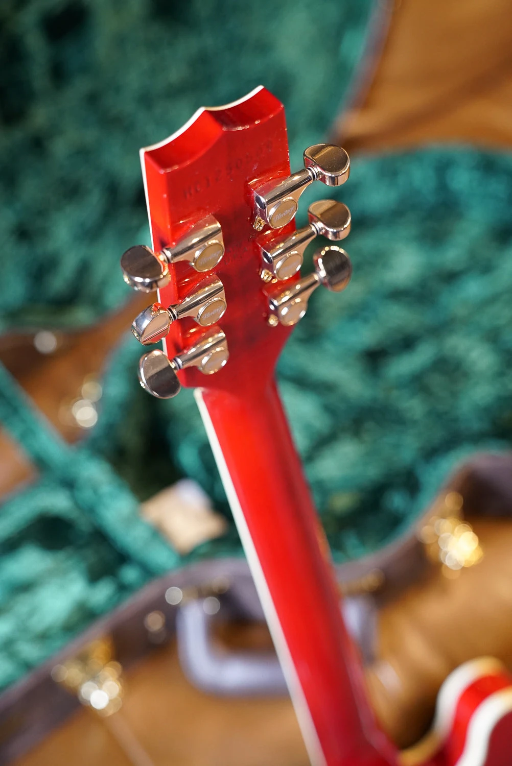 Heritage Custom Shop Core Collection H-555 Electric Guitar W/Case, Trans Cherry 6 Heritage Custom Shop Core Collection H-555 Electric Guitar W/Case, Trans Cherry - Image 6