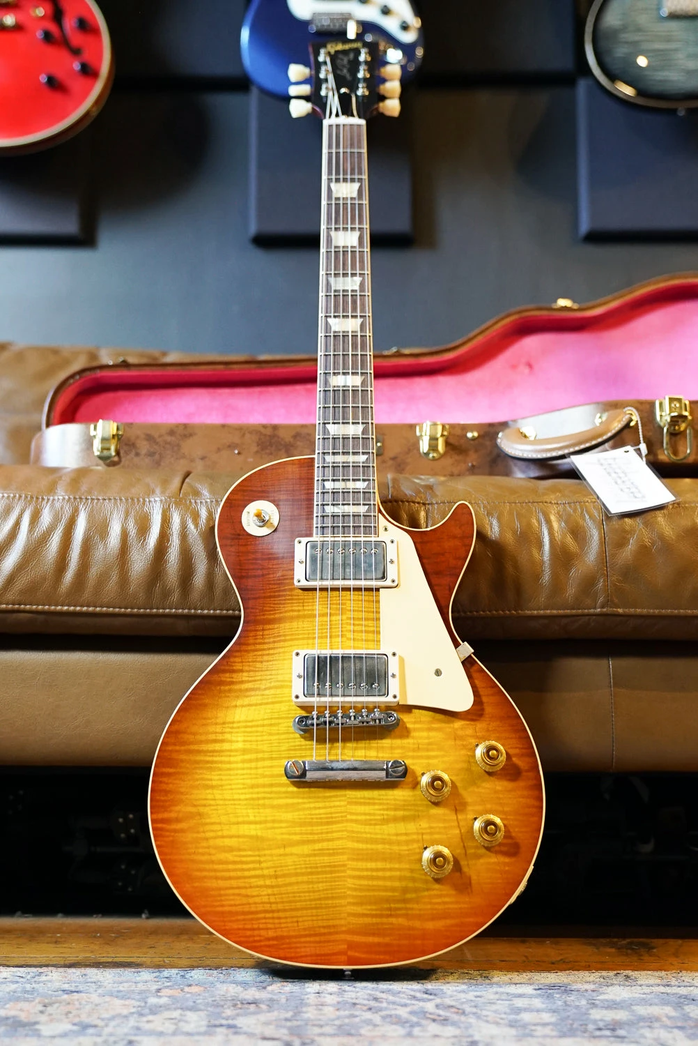 Gibson Custom Shop Murphy Lab Ultra Light Aged '59 Les Paul Standard Reissue - Royal Teaburst, Light Back Upgrade 1 Gibson Custom Shop Murphy Lab Ultra Light Aged '59 Les Paul Standard Reissue - Royal Teaburst, Light Back Upgrade