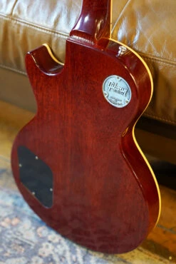 Gibson Custom Shop Murphy Lab Ultra Light Aged '59 Les Paul Standard Reissue - Royal Teaburst, Light Back Upgrade 24 Gibson Custom Shop Murphy Lab Ultra Light Aged '59 Les Paul Standard Reissue - Royal Teaburst, Light Back Upgrade -Guitar Store GFP 250501 DSC03276