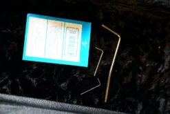 Pre-Owned Tom Anderson Hollow Drop Top Walnut Top W/Case "1999 26 Pre-Owned Tom Anderson Hollow Drop Top Walnut Top W/Case "1999 -Guitar Store GFP 250513 DSC03433