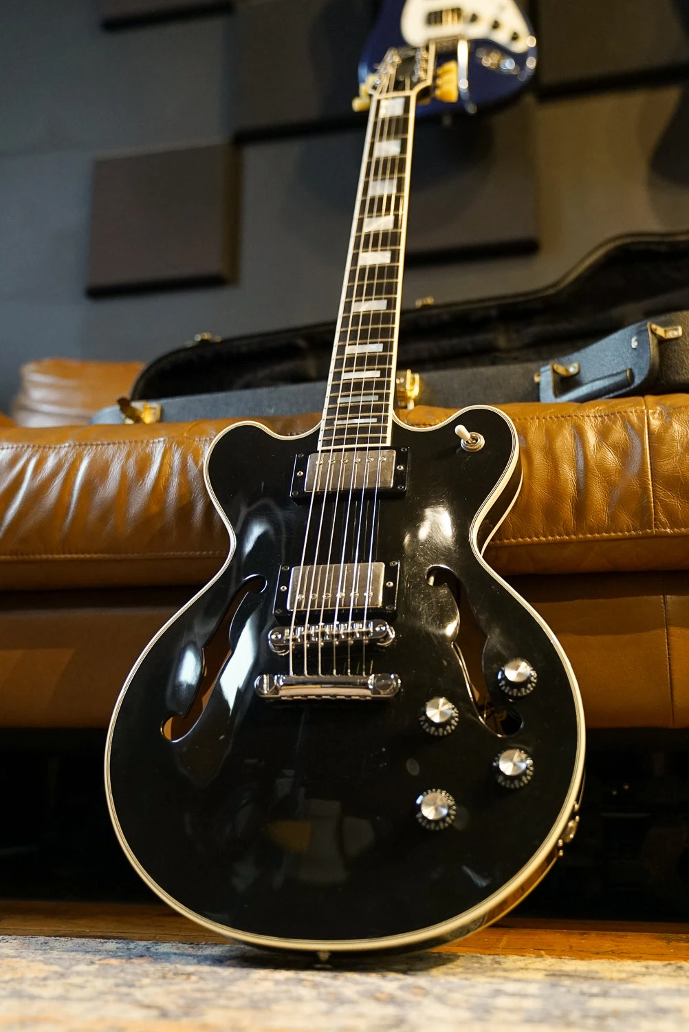 Pre-Owned Heritage Millennium DC Black 2 Pre-Owned Heritage Millennium DC Black - Image 2