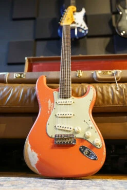 Fender Custom Shop '62 Stratocaster Heavy Relic, Tahitian Coral