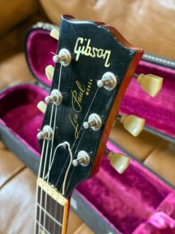 Pre-Owned 1973 Gibson Les Paul Deluxe Cherry Sunburst W/Case -Guitar Store IMG 1605 a8f209f0 4b8f 47b0 a588 c5b8282b95ce