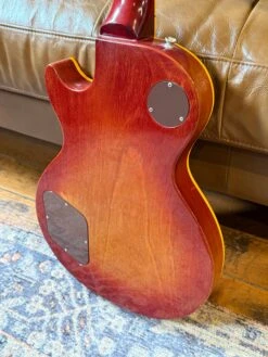 Pre-Owned 1973 Gibson Les Paul Deluxe Cherry Sunburst W/Case -Guitar Store IMG 1606 a25866f4 84e6 4502 8545 7fc187c2b192