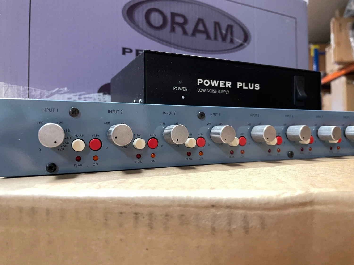 Pre-Owned Oram Sonics Octasonic+ 8-Channel Microphone Preamp Rack 3 Pre-Owned Oram Sonics Octasonic+ 8-Channel Microphone Preamp Rack - Image 3