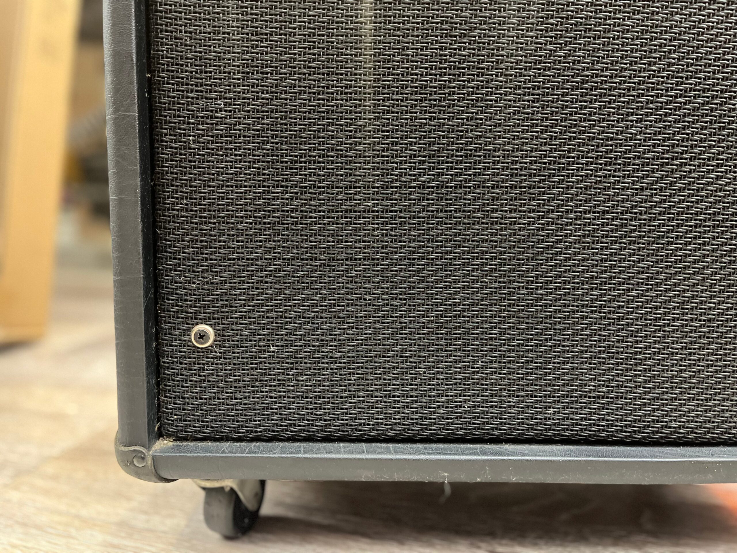 Pre-Owned Mesa Boogie Dual Caliber DC-3 Combo Amplifier 4 Pre-Owned Mesa Boogie Dual Caliber DC-3 Combo Amplifier - Image 4