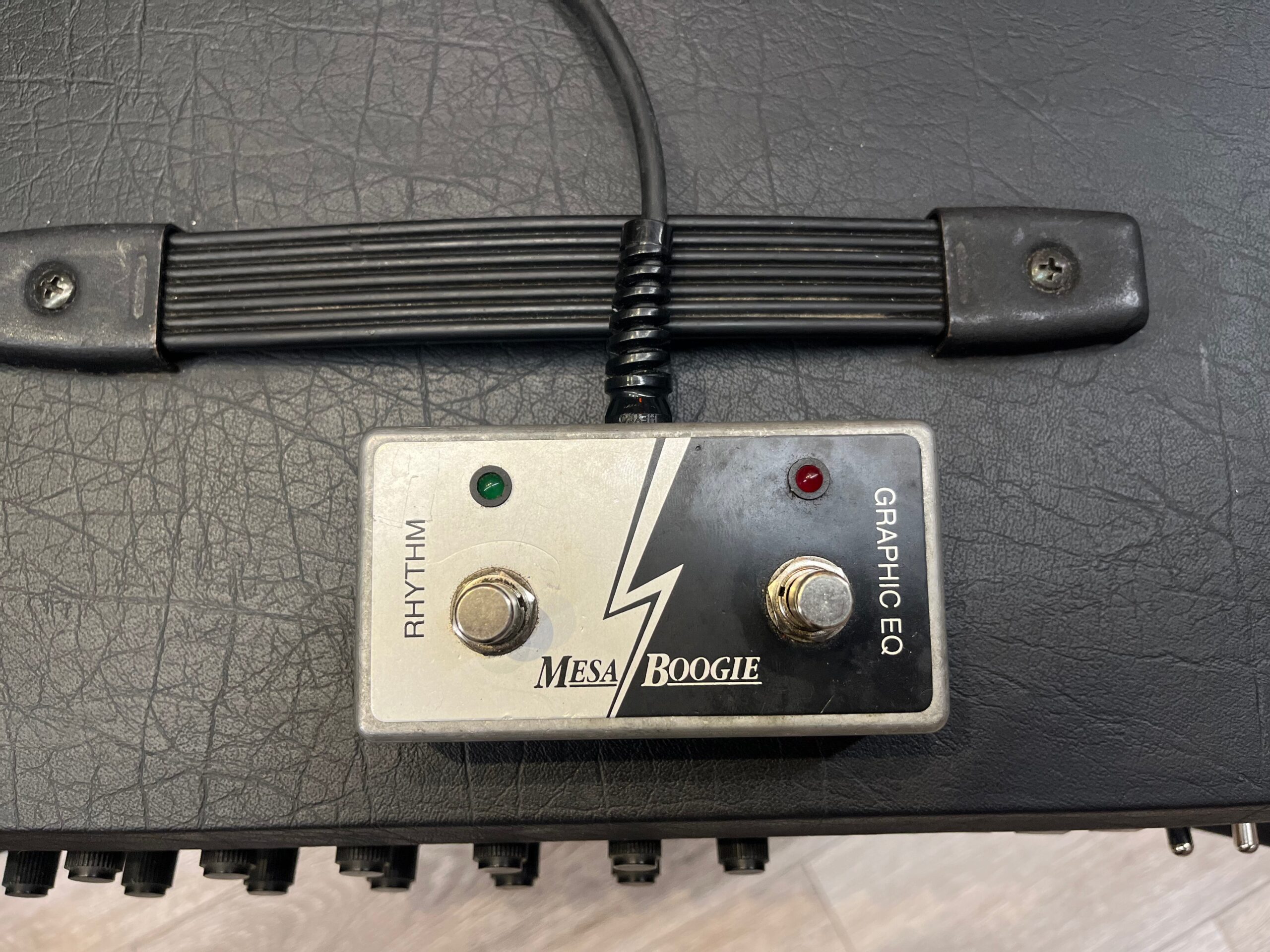 Pre-Owned Mesa Boogie Dual Caliber DC-3 Combo Amplifier 8 Pre-Owned Mesa Boogie Dual Caliber DC-3 Combo Amplifier - Image 8