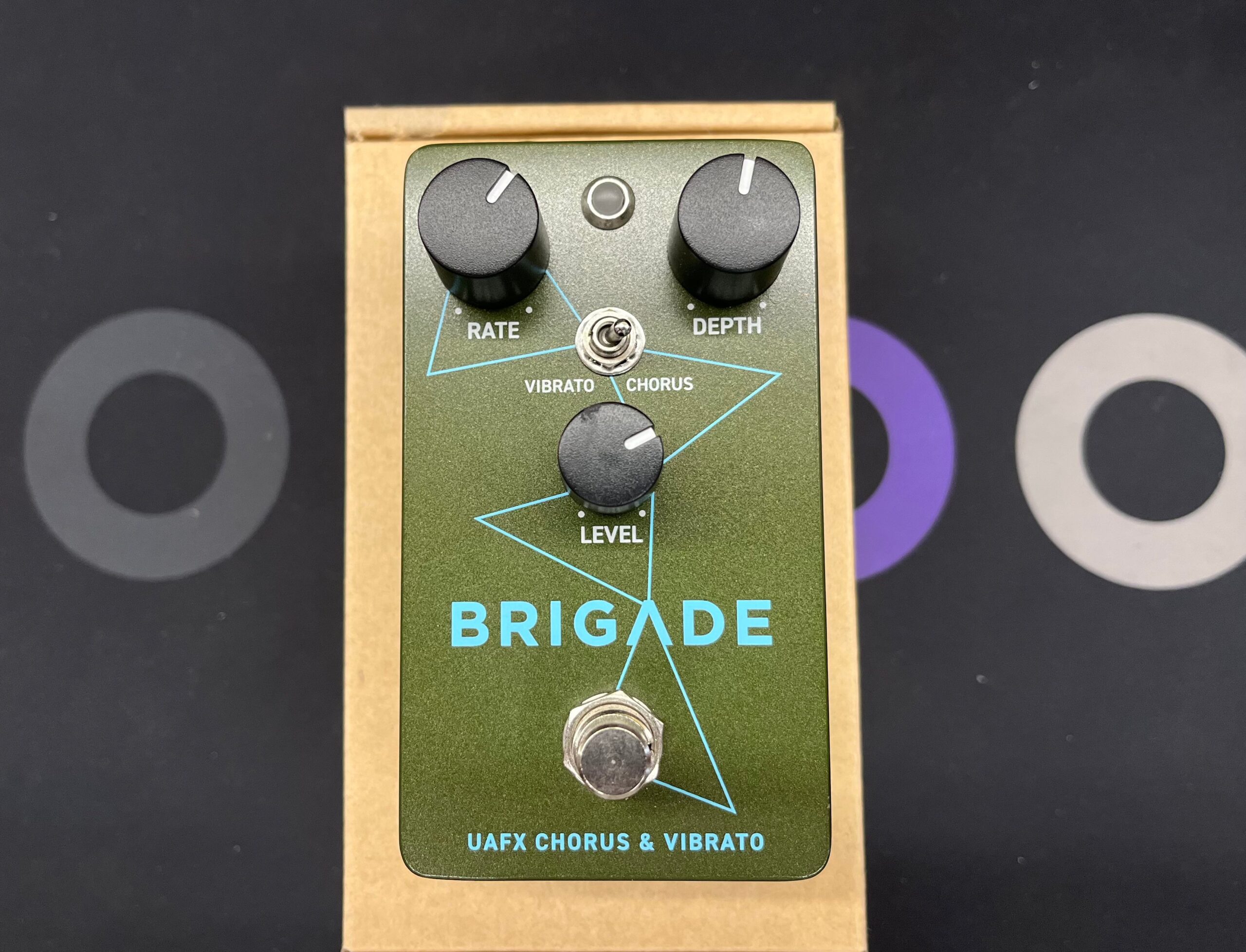 Pre-Owned Universal Audio Brigade Delay Pedal 2 Pre-Owned Universal Audio Brigade Delay Pedal - Image 2