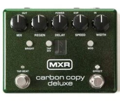 MXR Carbon Copy Deluxe Analog Delay Pedal