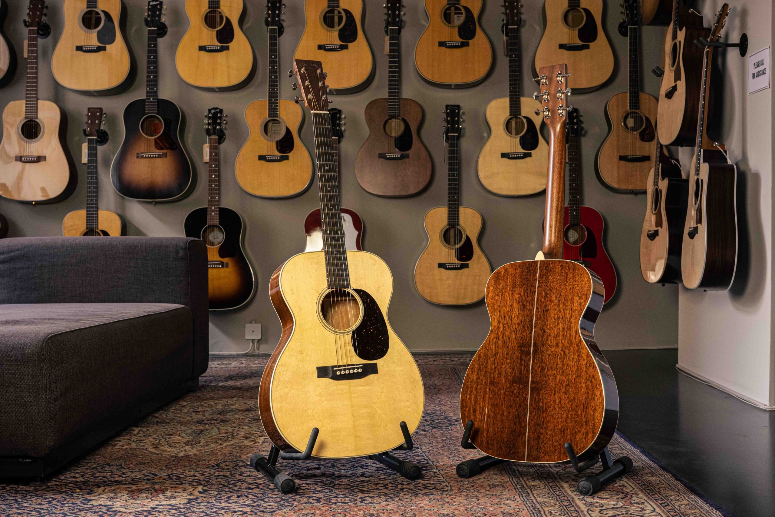 Front Page -Guitar Store Martin000SinkerBanner 1 scaled 1