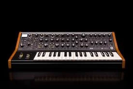 Moog Subsequent 37 1 Moog Subsequent 37