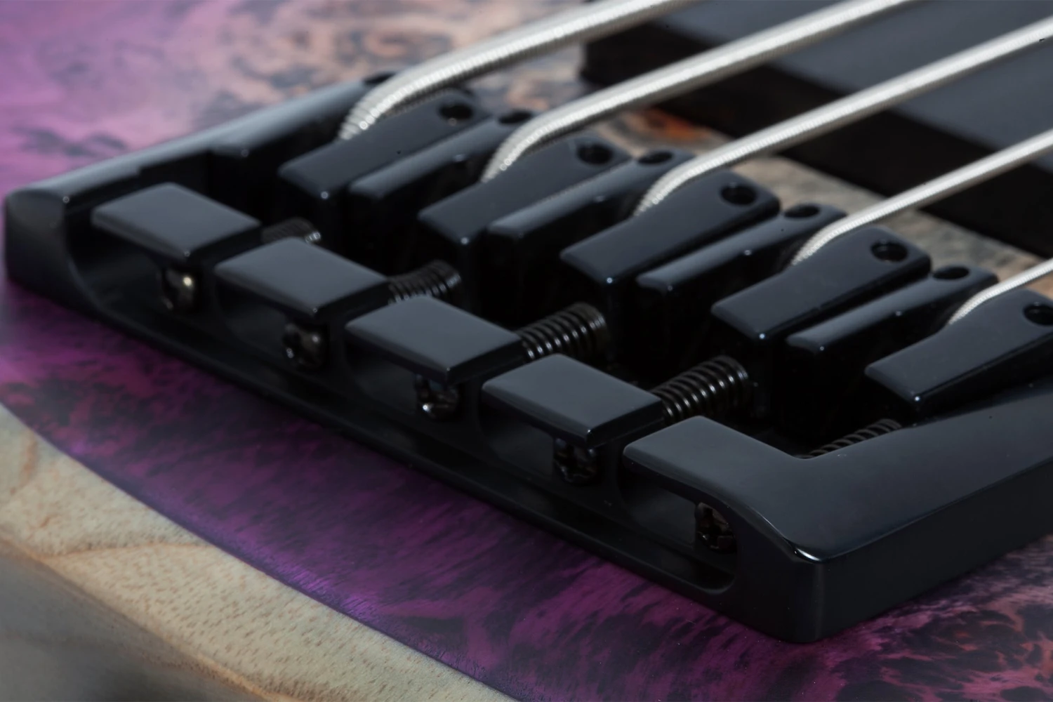 Schecter Riot 5 Bass – Aurora Burst (ARB) 6 Schecter Riot 5 Bass – Aurora Burst (ARB) - Image 6