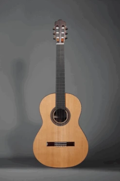 Altamira Ganadora Classical Guitar