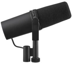 Shure SM7B Dynamic Microphone