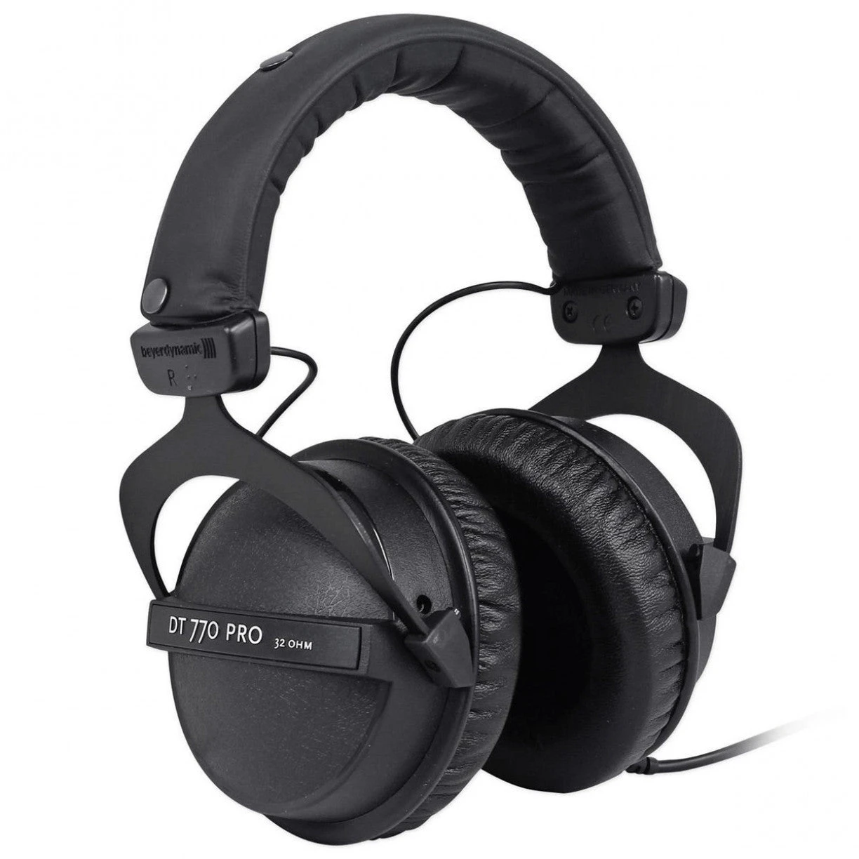 Beyerdynamic DT 770 Pro Headphones (32 Ohm) 1 Beyerdynamic DT 770 Pro Headphones (32 Ohm)