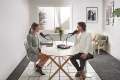 Rode DS2 Compact Desktop Studio Arm 9 Rode DS2 Compact Desktop Studio Arm -Guitar Store rode pod mic usb podcasting wide studio shot 8192x5464 rgb